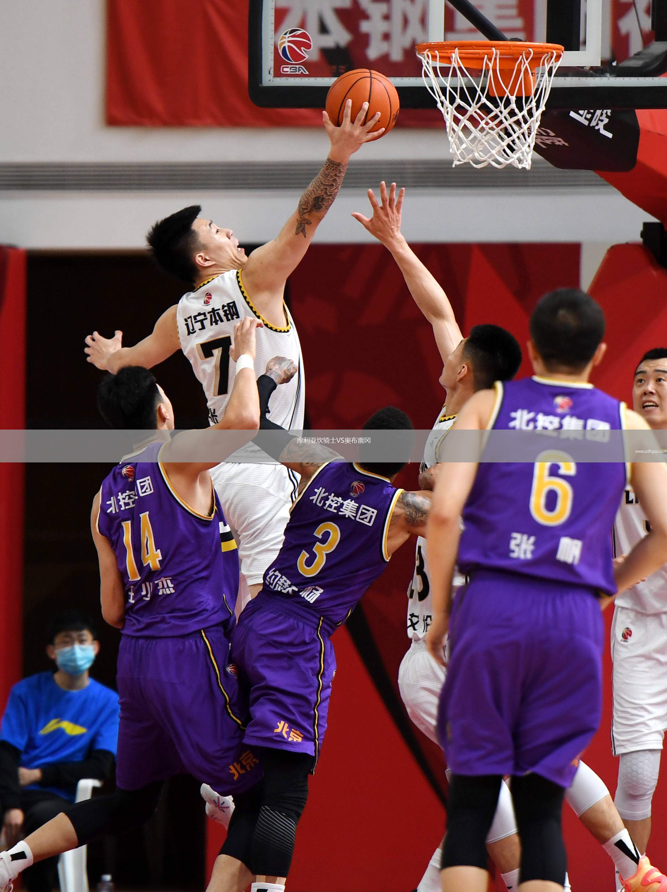 库利亚坎骑士VS奥布雷冈